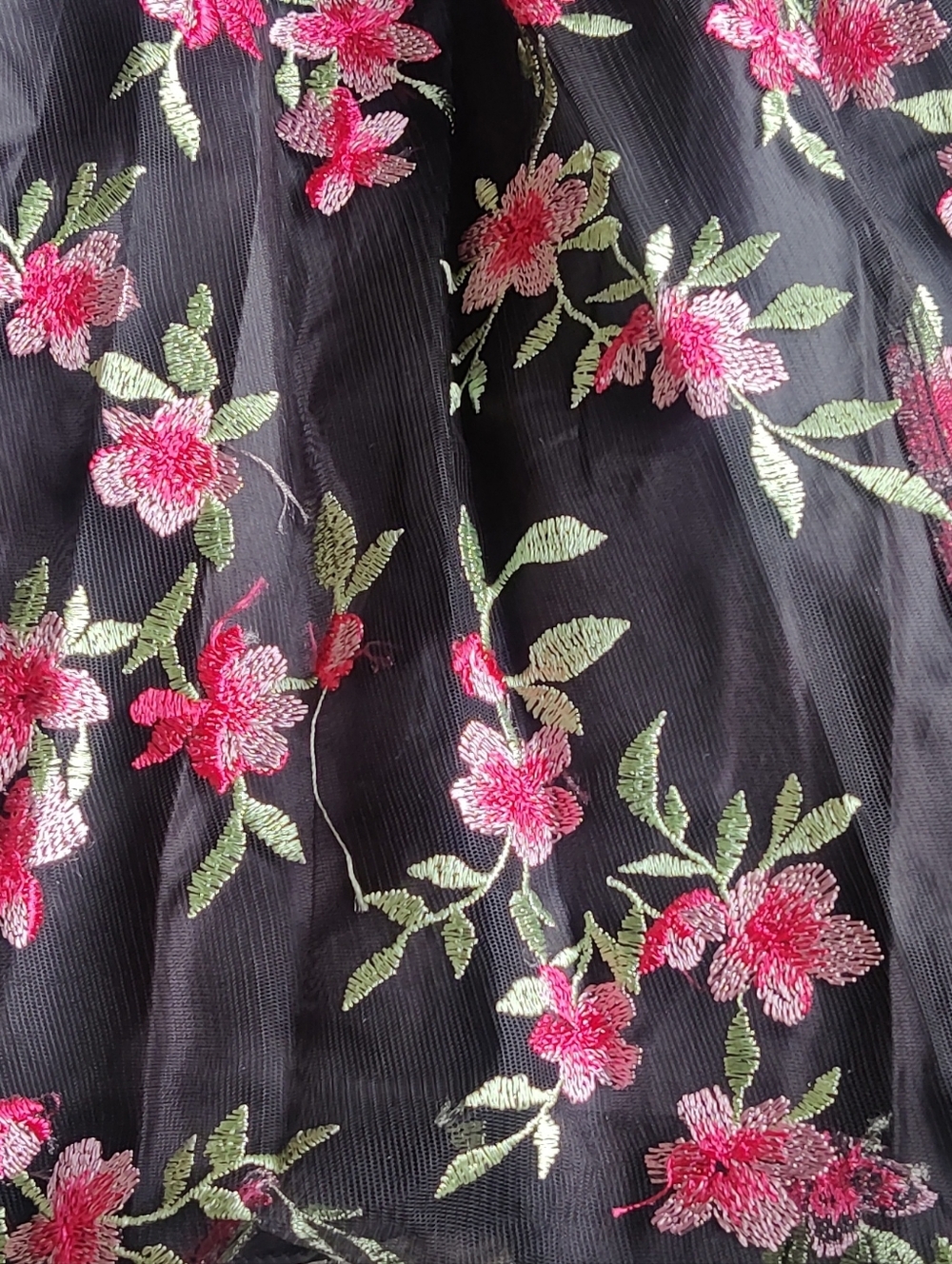 NWT Embroidered Dress By Jessica Howard - Picture 9 of 11